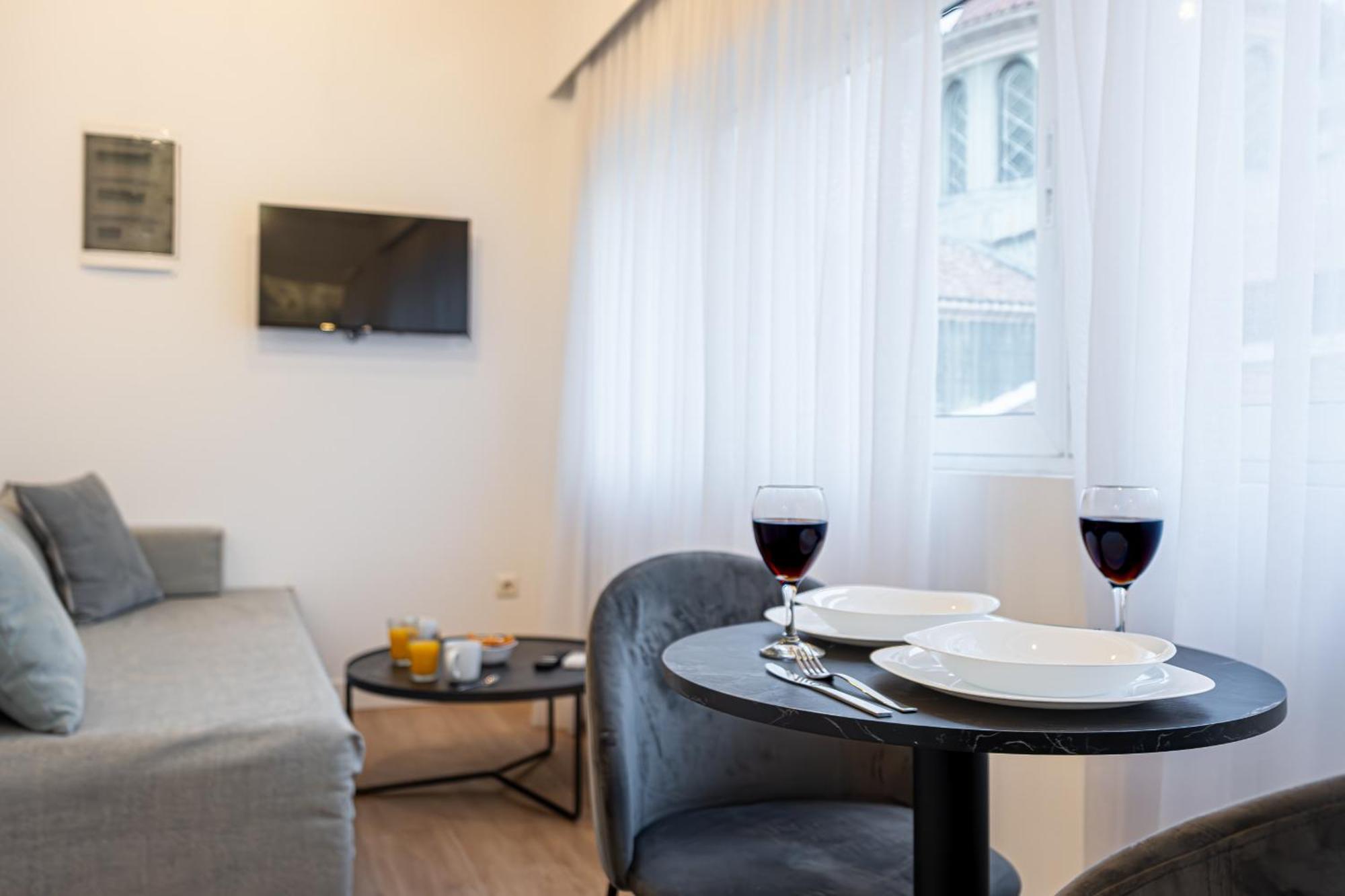 Kriel Suites By Liv Homes 아테네 외부 사진